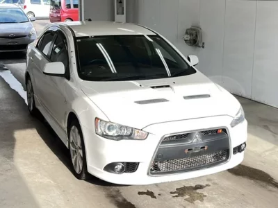 Mitsubishi GALANT FORTIS