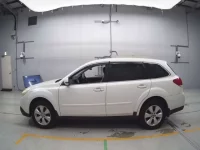 Subaru LEGACY OUTBACK лот № 10243 оценка 4  с аукциона в Японии 3