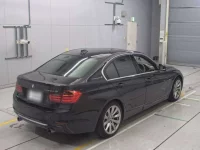 BMW 3-Series лот № 38223 оценка 3.5  с аукциона в Японии 1