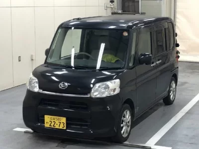 Daihatsu TANTO  с аукциона в Японии