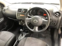 Nissan MARCH лот № 3704 оценка 3.5  с аукциона в Японии 5