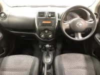 Nissan MARCH лот № 3704 оценка 3.5  с аукциона в Японии 4