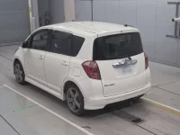 Toyota RACTIS лот № 10246 оценка 3.5  с аукциона в Японии 5