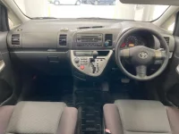 Toyota WISH лот № 3044 оценка 3.5  с аукциона в Японии 2