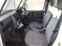 Suzuki CARRY TRUCK лот № 7020 оценка 3  с аукциона в Японии 5