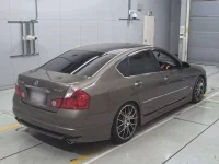 Nissan FUGA лот № 90084 оценка 4  с аукциона в Японии 1