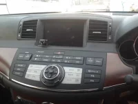 Nissan FUGA лот № 90084 оценка 4  с аукциона в Японии 9