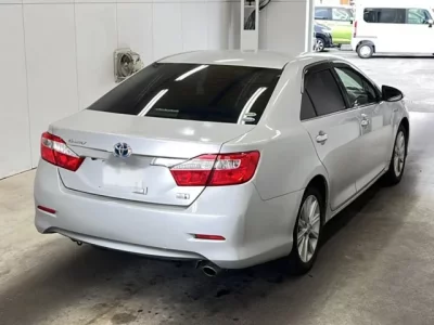 Toyota CAMRY  с аукциона в Японии
