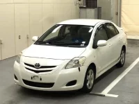 Toyota BELTA лот № 3713 оценка 3.5  с аукциона в Японии 2