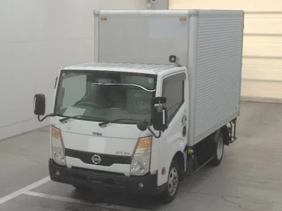 Nissan ATLAS  с аукциона в Японии