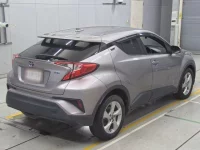 Toyota C-HR лот № 30004 оценка 4  с аукциона в Японии 1