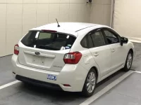 Subaru IMPREZA лот № 2305 оценка 4  с аукциона в Японии 3