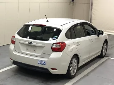 Subaru IMPREZA  с аукциона в Японии