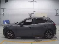 Mazda AXELA лот № 30012 оценка 4  с аукциона в Японии 3