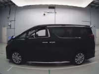 Toyota ALPHARD лот № 30018 оценка 4  с аукциона в Японии 3