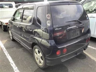 Suzuki CHEVROLET CRUZE