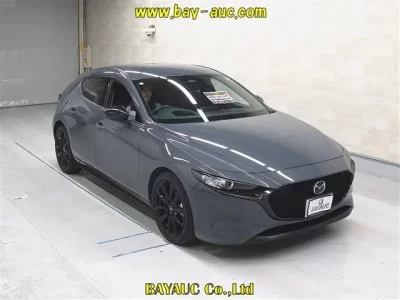 Mazda MAZDA3  с аукциона в Японии