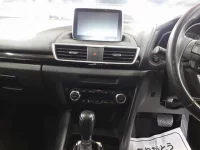 Mazda AXELA лот № 10287 оценка 3.5  с аукциона в Японии 9