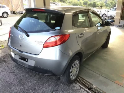Mazda DEMIO