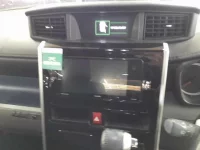 Toyota ROOMY лот № 30028 оценка 4.5  с аукциона в Японии 9