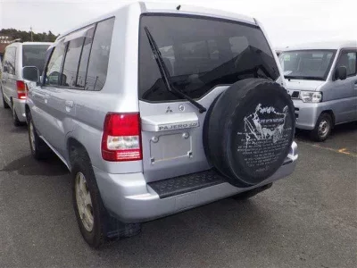 Mitsubishi PAJERO IO