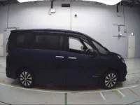 Nissan SERENA лот № 10294 оценка 3.5  с аукциона в Японии 2