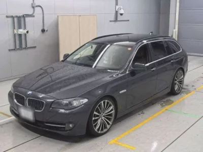 BMW 5-Series  с аукциона в Японии