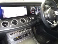 Mercedes-Benz E CLASS лот № 2529 оценка 4  с аукциона в Японии 2