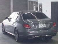 Mercedes-Benz E CLASS лот № 2529 оценка 4  с аукциона в Японии 1