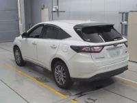 Toyota HARRIER лот № 30033 оценка 4.5  с аукциона в Японии 5