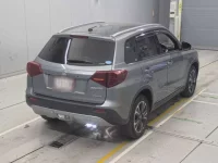 Suzuki ESCUDO лот № 33199 оценка 4  с аукциона в Японии 1