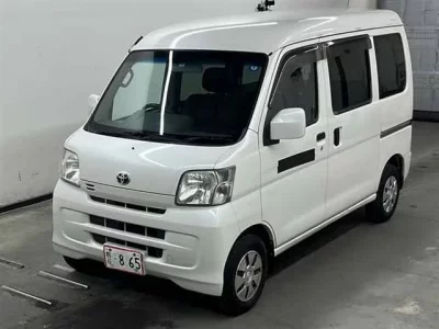 Toyota PIXIS VAN  с аукциона в Японии
