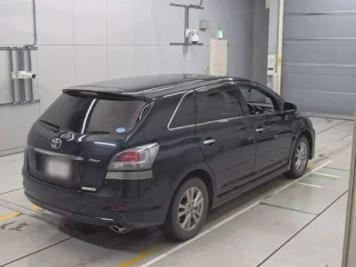 Toyota MARK X ZIO  с аукциона в Японии