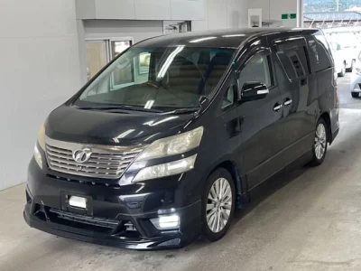 Toyota VELLFIRE  с аукциона в Японии