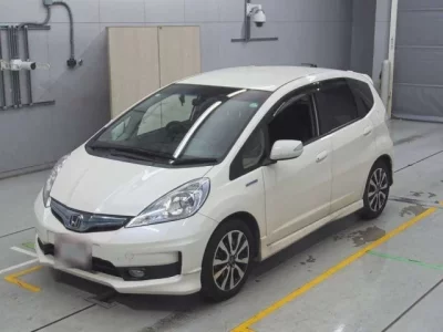 Honda FIT  с аукциона в Японии