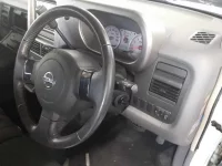 Nissan CUBE лот № 90153 оценка 3.5  с аукциона в Японии 6