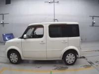 Nissan CUBE лот № 90153 оценка 3.5  с аукциона в Японии 3
