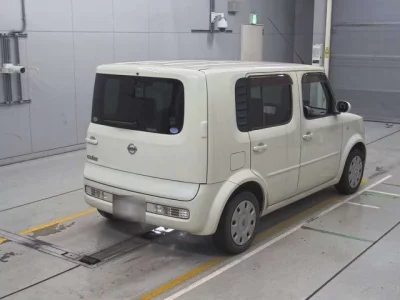 Nissan CUBE  с аукциона в Японии