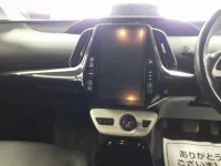 Toyota PRIUS лот № 30043 оценка 3.5  с аукциона в Японии 9