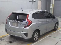 Honda FIT лот № 30041 оценка 4  с аукциона в Японии 1