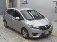 Honda FIT лот № 30041 оценка 4  с аукциона в Японии 4
