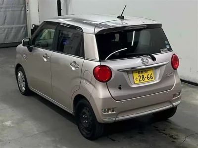 Daihatsu Cast  с аукциона в Японии