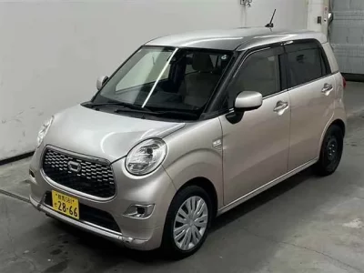 Daihatsu Cast  с аукциона в Японии