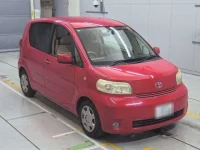 Toyota PORTE лот № 90179 оценка 3.5  с аукциона в Японии 4