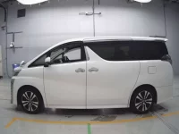 Toyota VELLFIRE лот № 30053 оценка 3.5  с аукциона в Японии 3