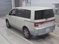 Mitsubishi DELICA D5 лот № 30056 оценка 3.5  с аукциона в Японии 5