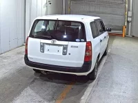 Toyota SUCCEED лот № 7053 оценка 3.5  с аукциона в Японии 4