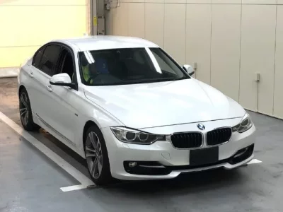BMW 3-Series  с аукциона в Японии