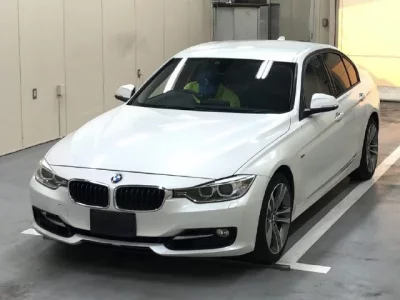 BMW 3-Series  с аукциона в Японии
