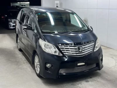 Toyota ALPHARD  с аукциона в Японии